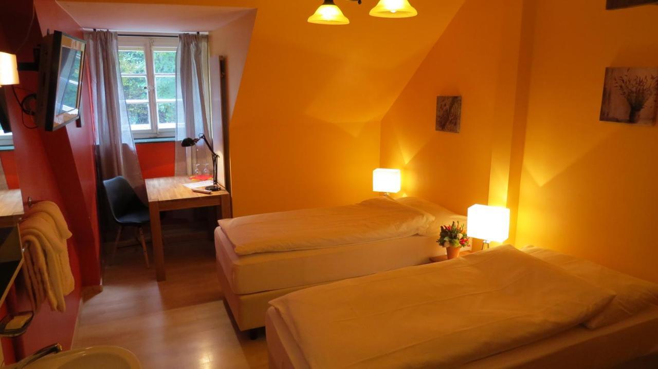 Gasthof Baeren Aarburg Last Check In 2100 Pm Экстерьер фото